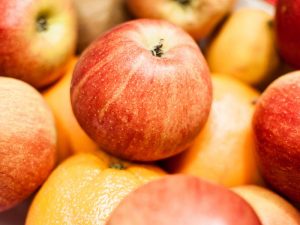 Apples